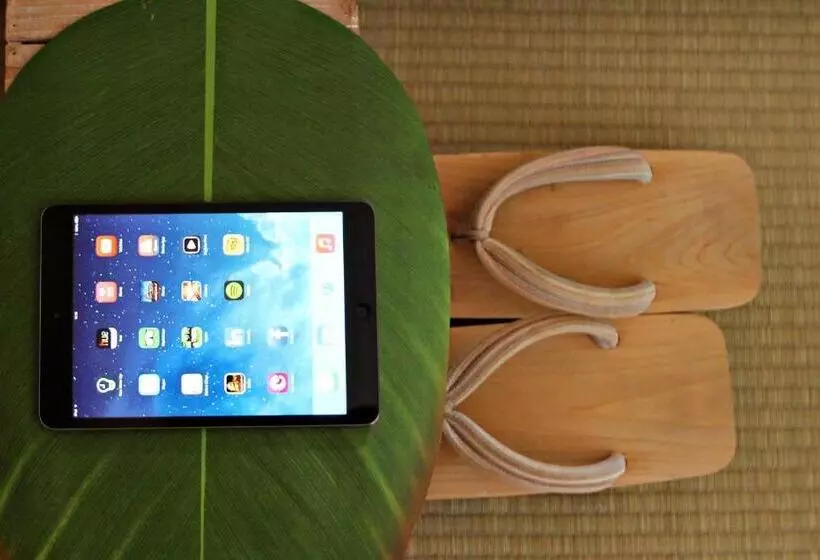 هتل Guesthouse O Affittacamere Irooms Campo Dei Fiori