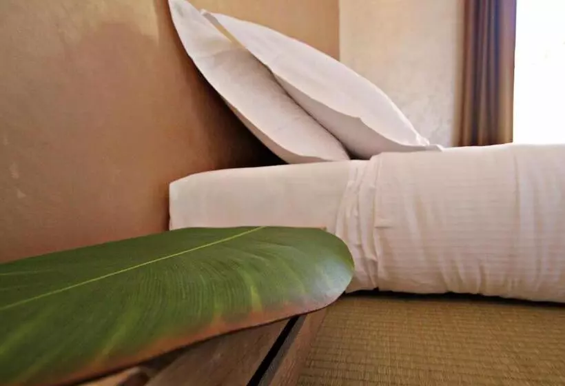 هتل Guesthouse O Affittacamere Irooms Campo Dei Fiori