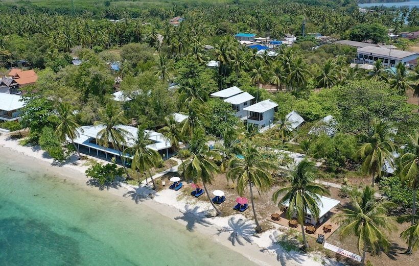 فندق Koh Mook Riviera Beach Resort