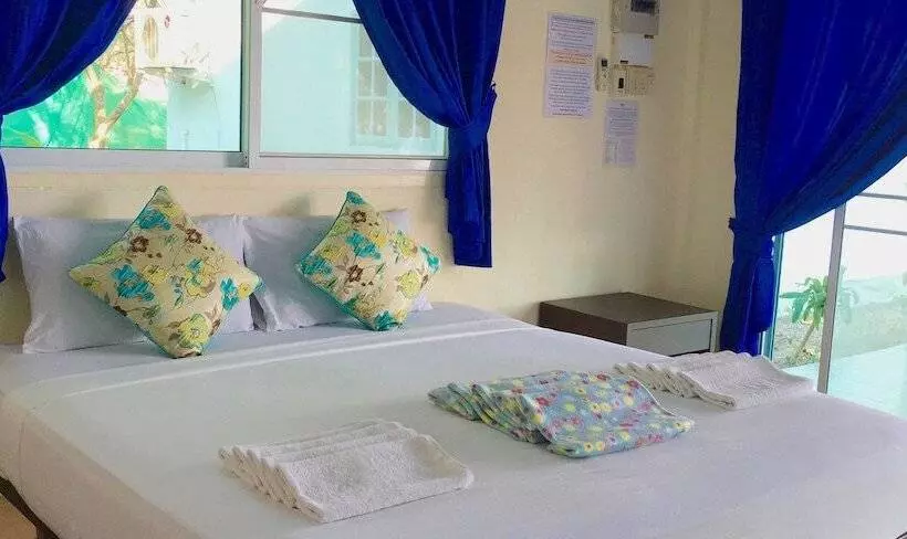 هتل Koh Mook Riviera Beach Resort