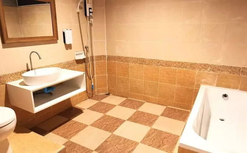 هتل Koh Mook Riviera Beach Resort