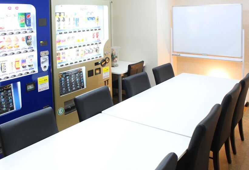 ホテル Livemax Budget Tokyo Hamura Ekimae