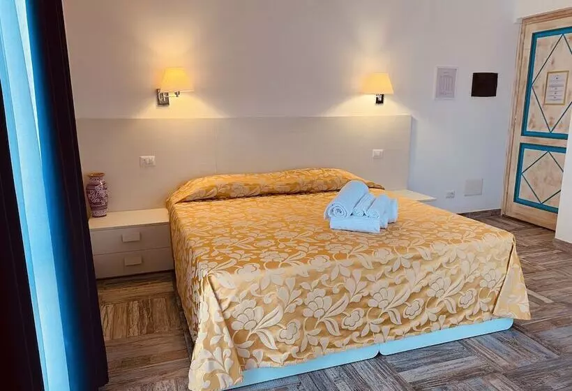 ホテル Muita Di Mari