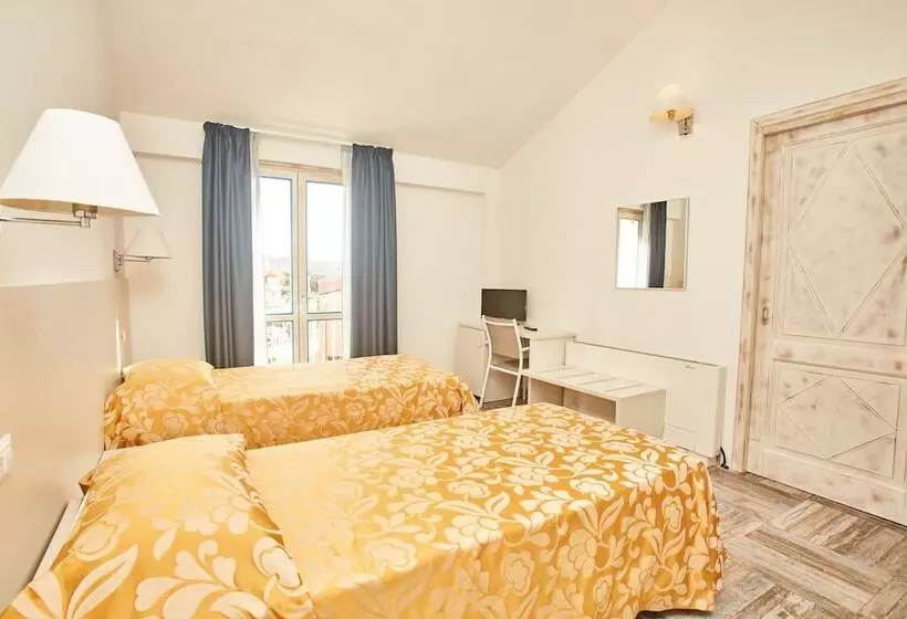 ホテル Muita Di Mari