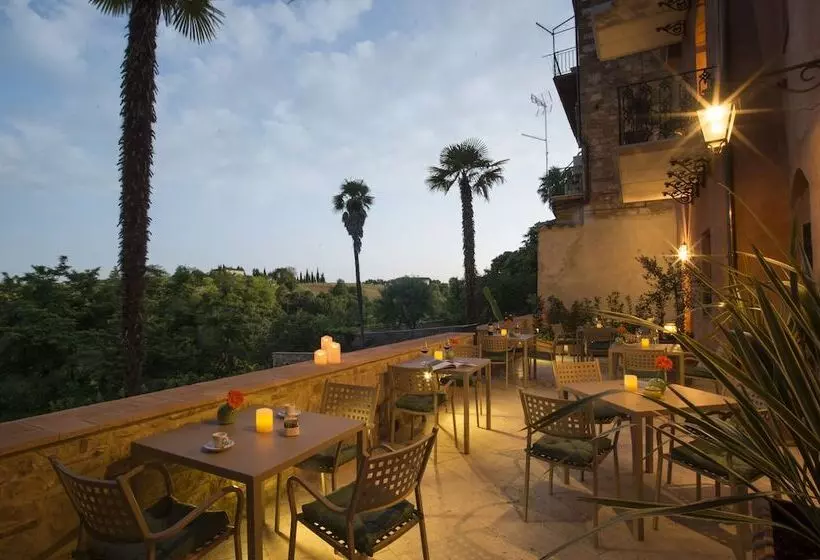 Отель Palazzo Pacini