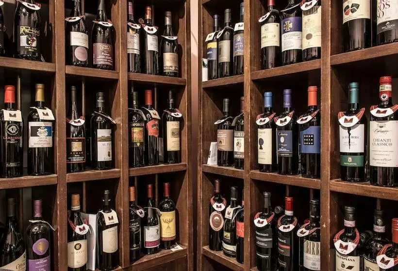 Отель Palazzo Pacini