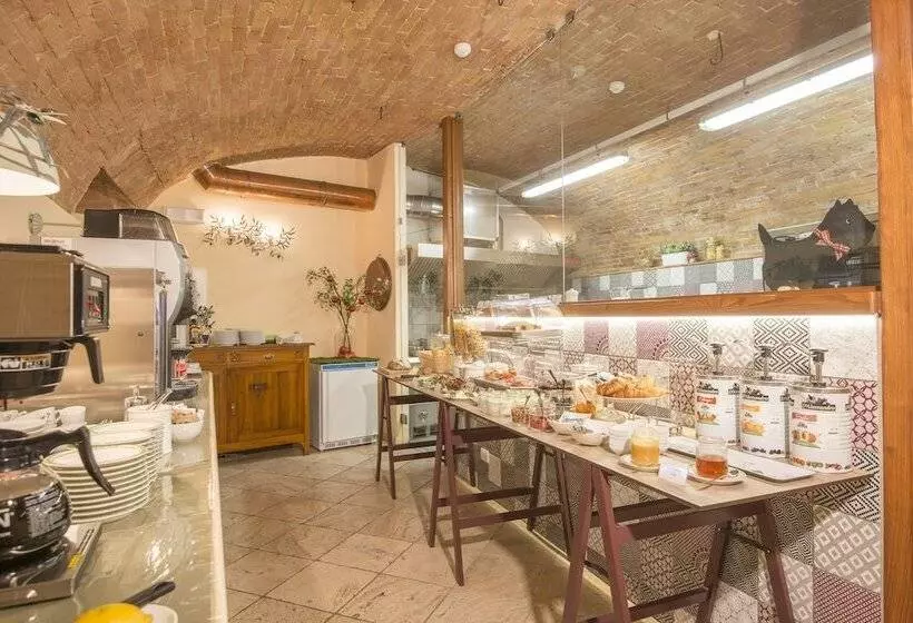 Отель Palazzo Pacini