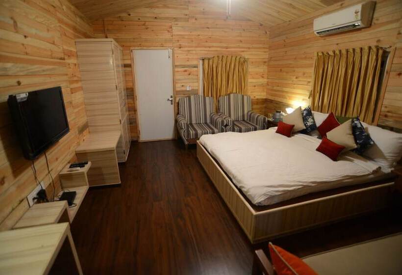 Hotel Palm Greens Club