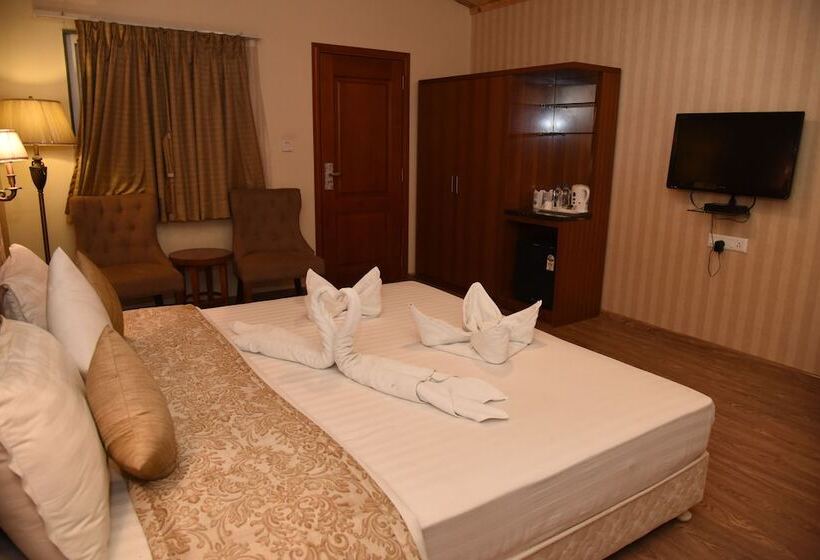 Hotel Palm Greens Club