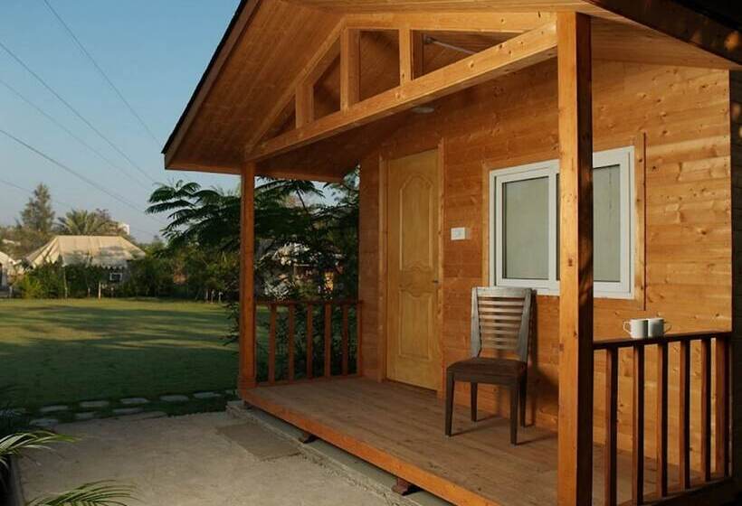 Hotel Palm Greens Club