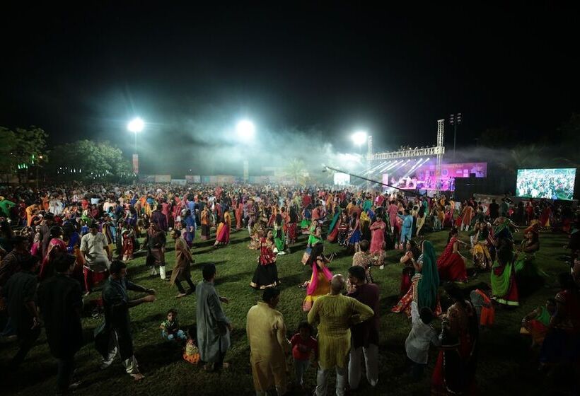 Hotel Palm Greens Club