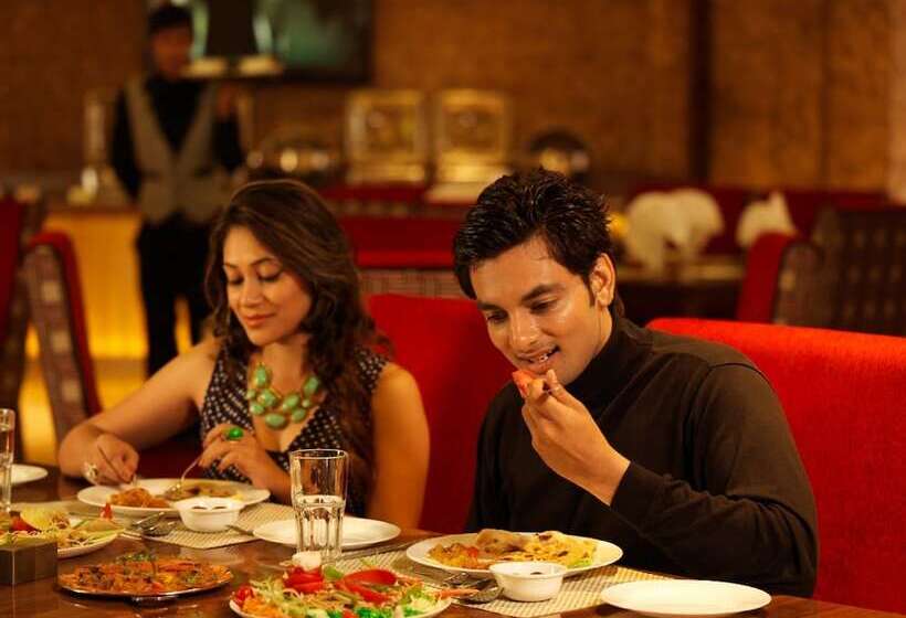 Hotel Palm Greens Club