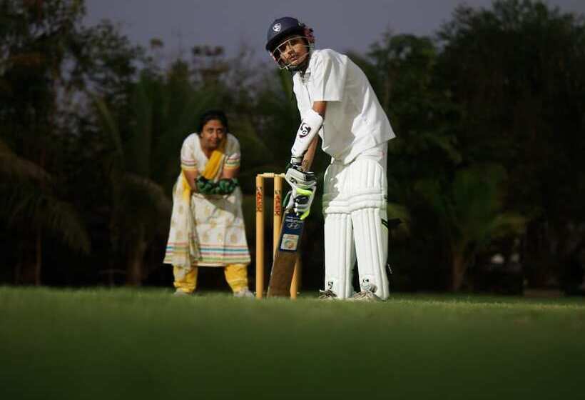 Hotel Palm Greens Club