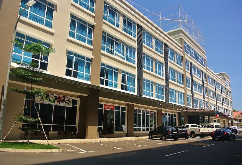 בית מלון כפרי Putatan Platinum