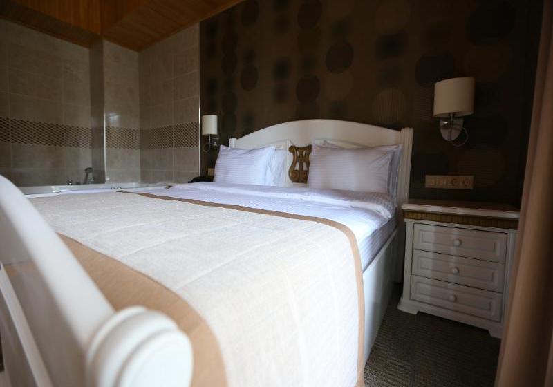 Sputnik Hotel Batumi