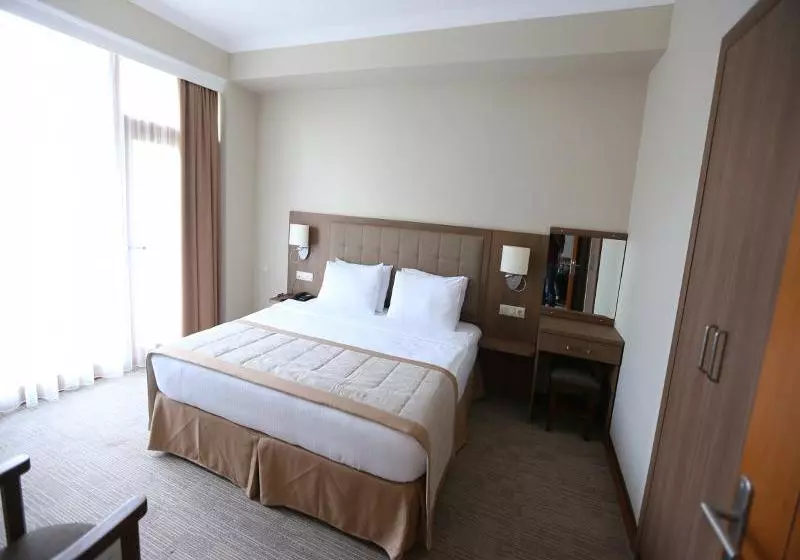 Sputnik Hotel Batumi