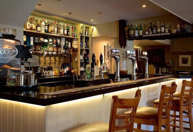 ホテル The Lamb Inn