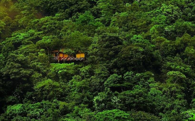 בית מלון כפרי Vythiri Resort