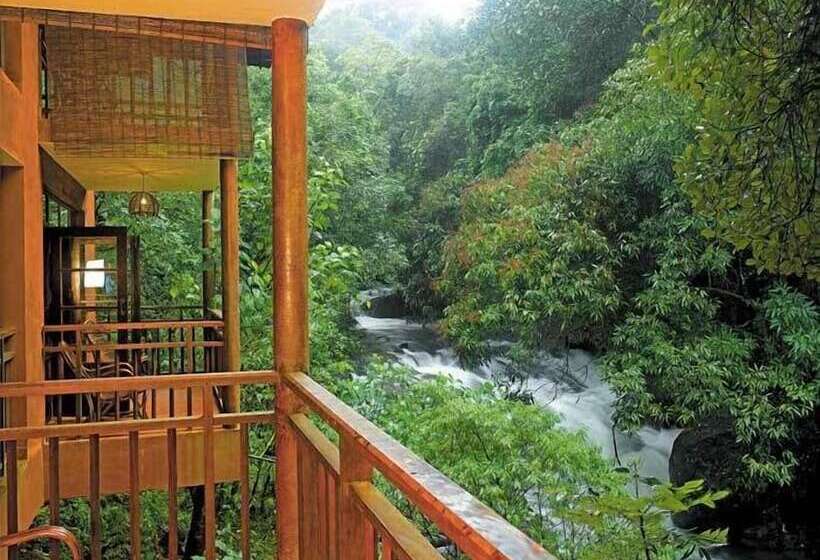 בית מלון כפרי Vythiri Resort