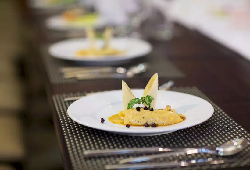 Star King Hotel & Apartment