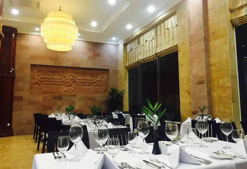 Star King Hotel & Apartment