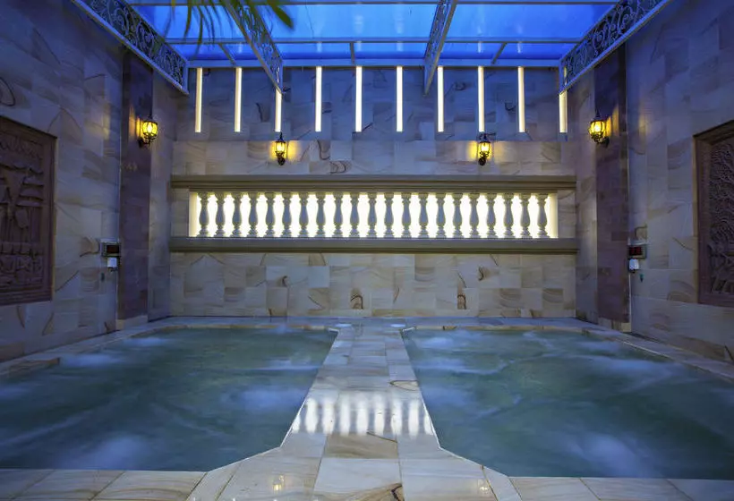 Star King Hotel & Apartment