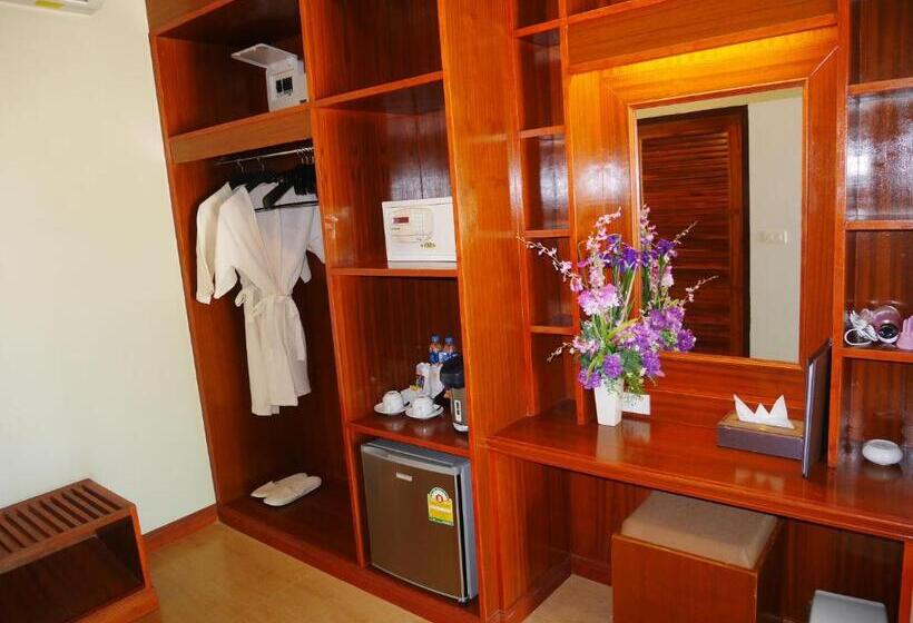 The Sunset Beach Resort Koh Kho Khao