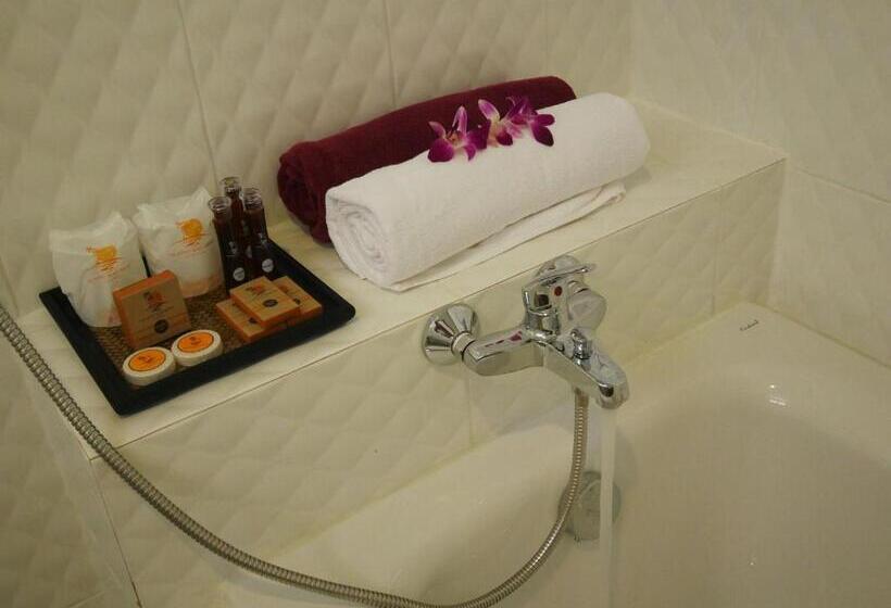 The Sunset Beach Resort Koh Kho Khao