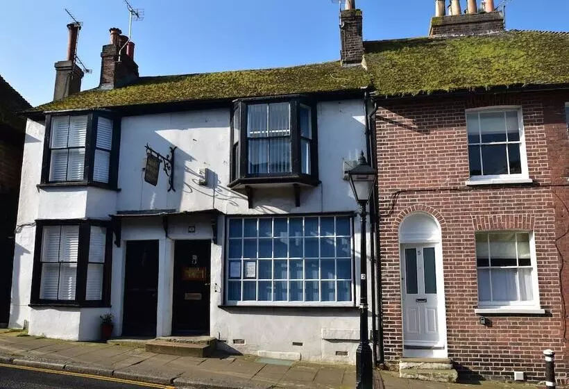 5 East Street