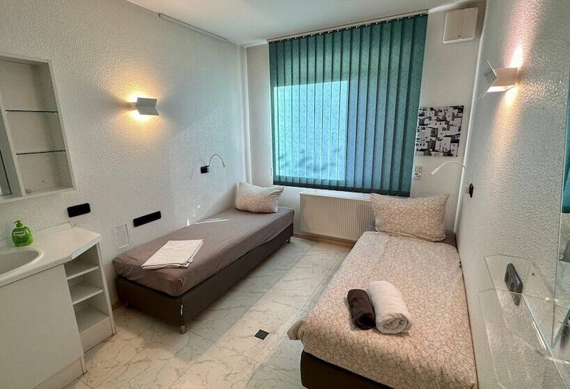 Общежитие Smart&beautiful Guesthouse