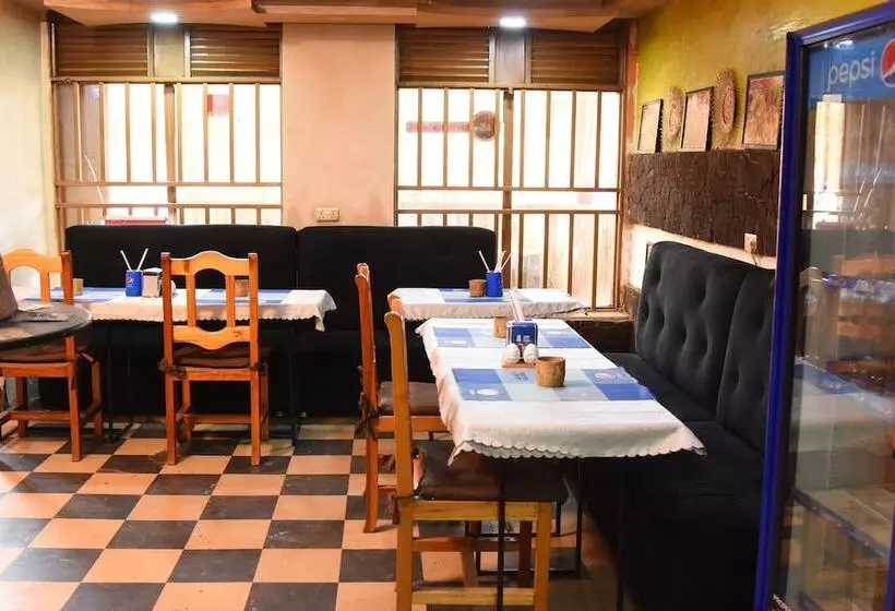 تختخواب و صبحانه Motel Santaviva