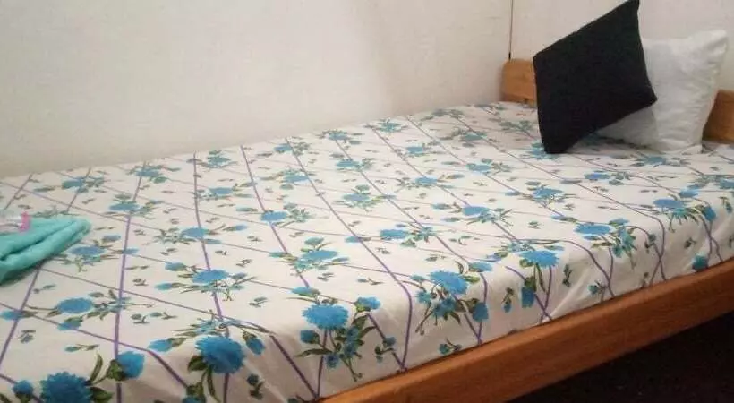 تختخواب و صبحانه Motel Santaviva