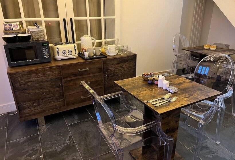 مبيت وإفطار Tumbleweed Cottage