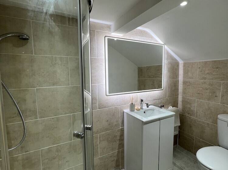 مبيت وإفطار Tumbleweed Cottage