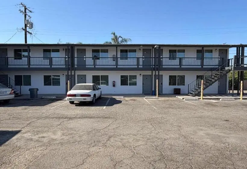 Cinderella Motel