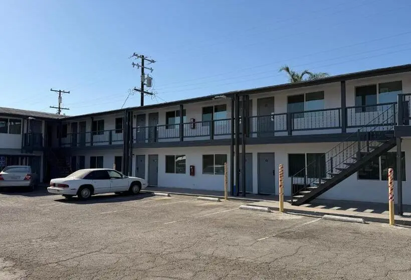 Cinderella Motel