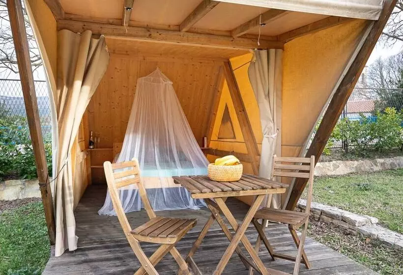 ホテル French Nateko Glamping Tent