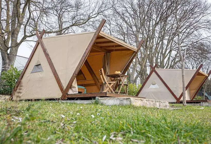 ホテル French Nateko Glamping Tent