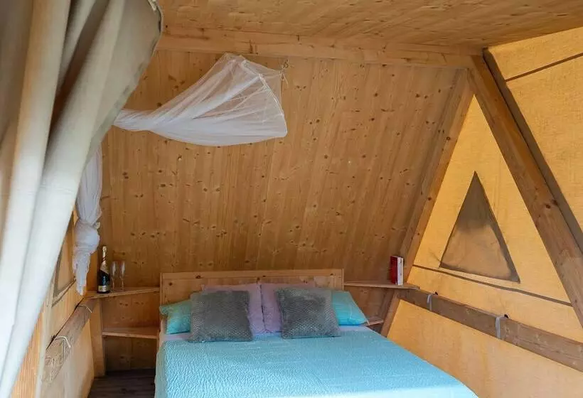ホテル French Nateko Glamping Tent