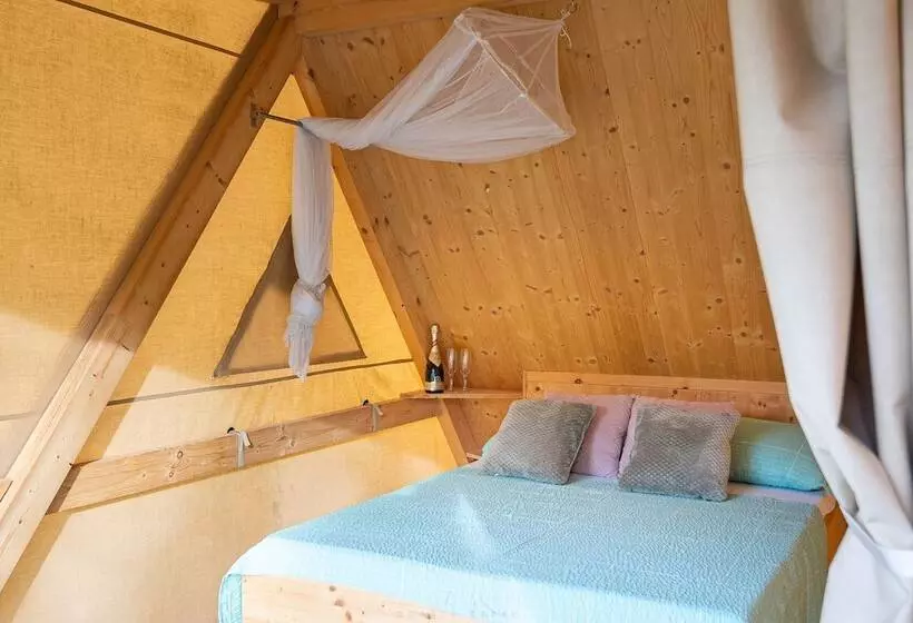 ホテル French Nateko Glamping Tent