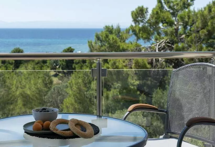 Hotelli Heraclea Suites