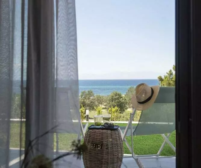 Hotelli Heraclea Suites