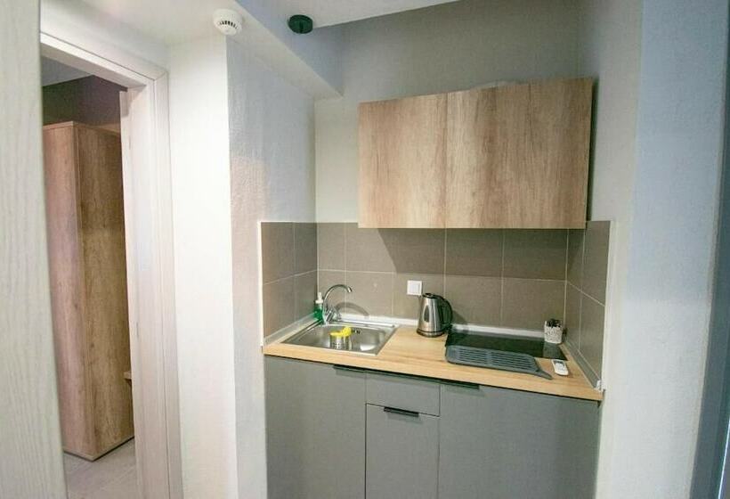 호텔 Heraclea Suites