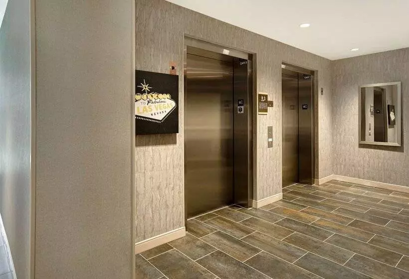 Hotelli Home2 Suites By Hilton Las Vegas North