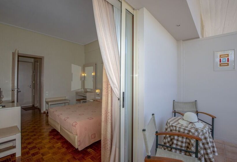 Hotel Kypreos Kamena Vourla