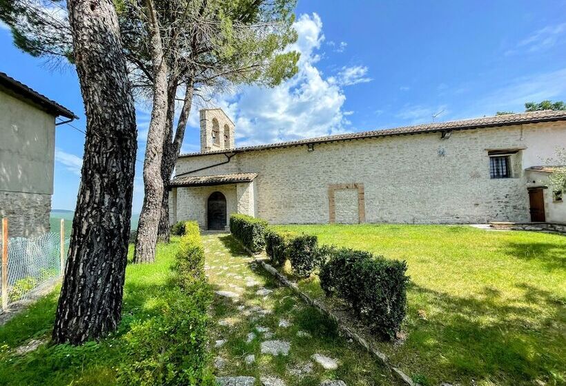 هتل Spoleto Splash : Toretta/wifi/aircon/dishwasher Large Terrace, Patio, Gardens