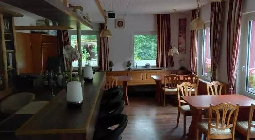 Hotelli Waldpension Pfeiferhaus