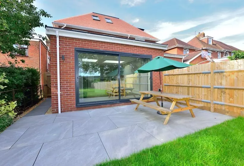 レジデンス Charming 4 Bed House In Winchester,free Parking