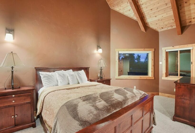 Skislope Sanctuary Close To Outdoor Activities