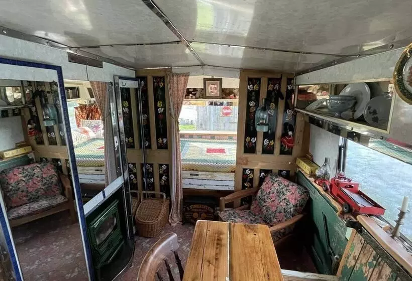 2 X Double Bed Glamping Wagon At Dalby Forest